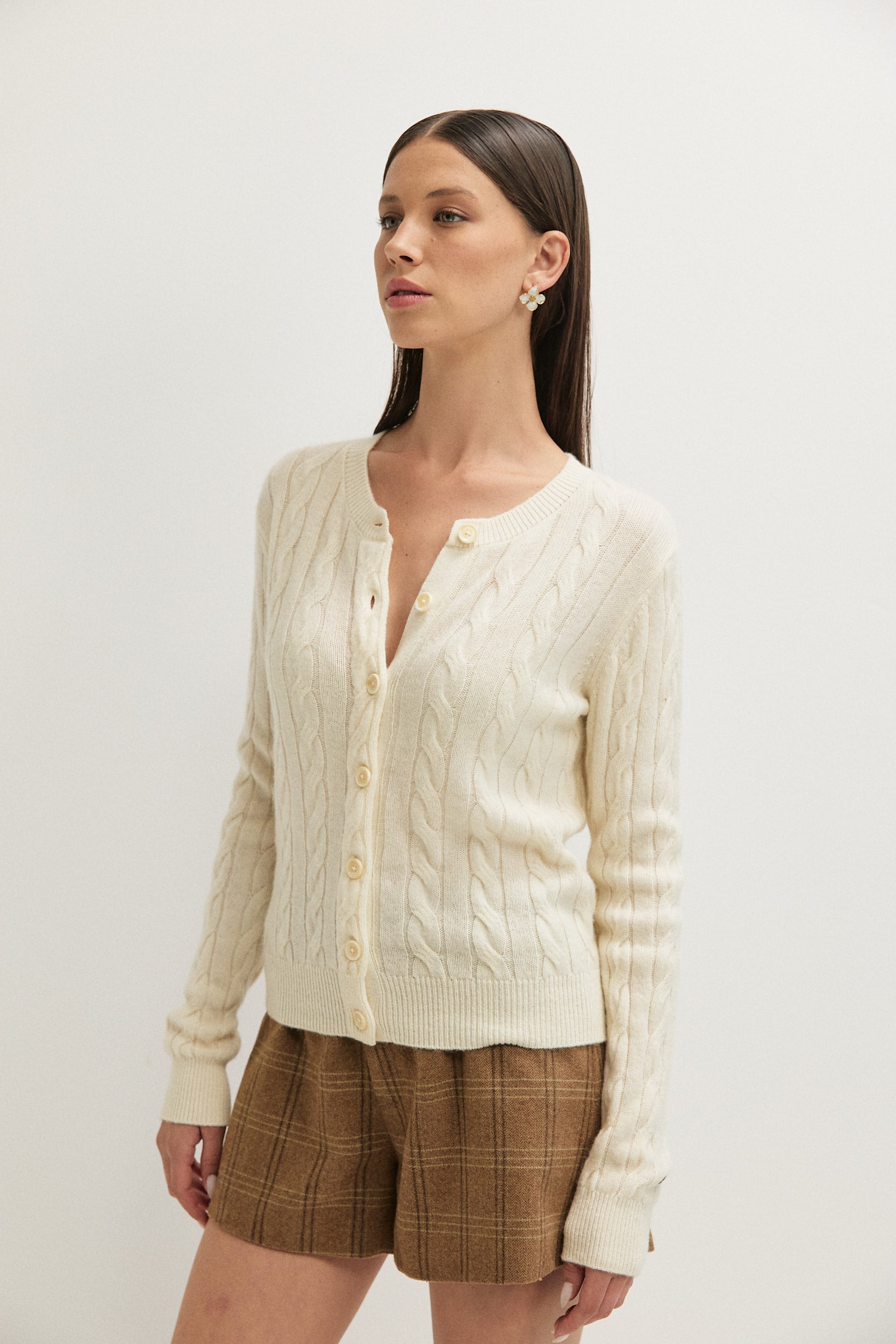 CABLE CARDIGAN