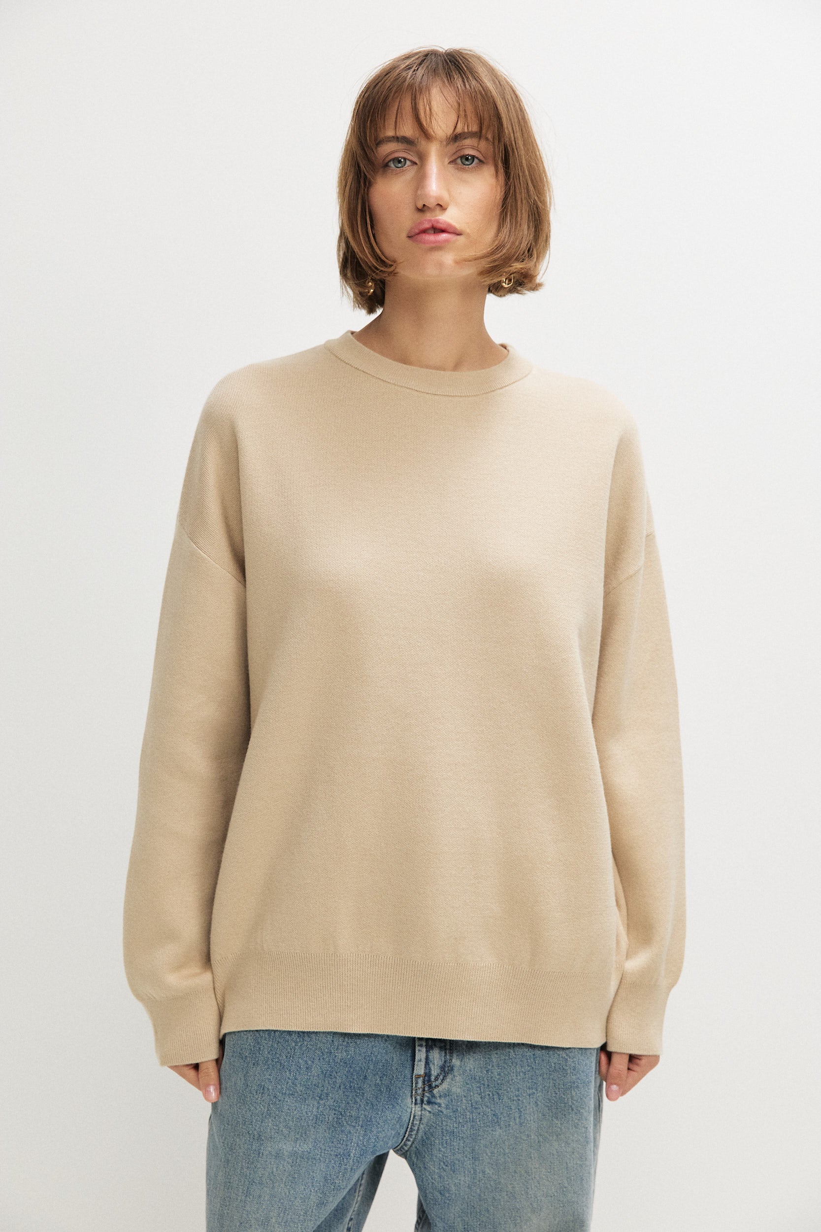 OVERSIZED KNITTED SWEATSHIRT